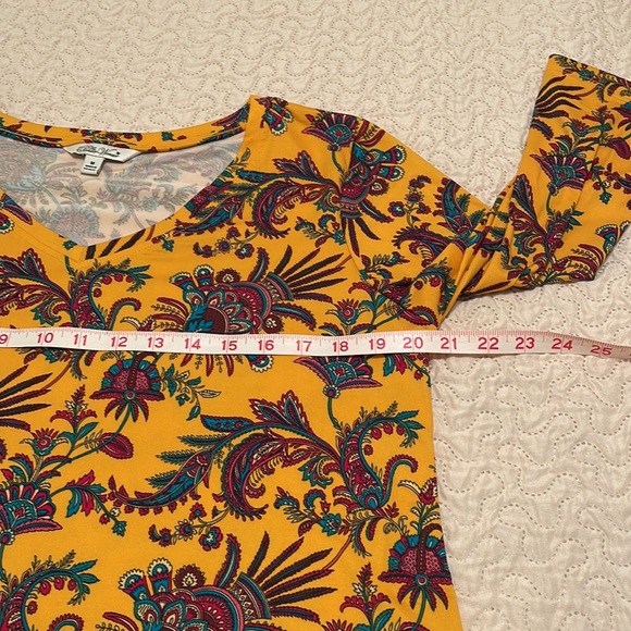 Pioneer Woman NEW 3/4 Sleeve Size Medium Top - Picture 5 of 11